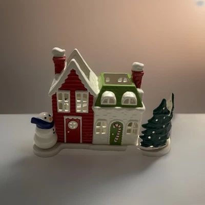 Bath & Body Works 2013 Navidad Vacaciones Pueblo Cerámica Vela Luminaria Foto 1 de 4