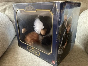 Animales fantásticos crímenes de Grindelwald bebé Niffler peluche juguete suave paquete en caja - Imagen 1 de 20