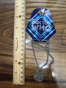 Seal of Gallifrey Rassilon Necklace Official DOCTOR WHO UK TV Series - Picture 1 of 10