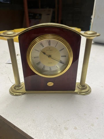 Classic Vintage Shelf Mantel Clock Montreux Bayer Wood Brass Columns Quartz 8” Cover