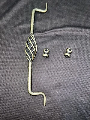 "Jaula para pájaros Berenson de 8"" L mango de cajón tiro de caída de fianza peltre antiguo". Como nuevo. Foto 1 de 4