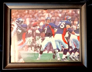 Autographed Framed John Elway 8x10 Picture 1997 UNAUTHENTICATED - Picture 1 of 6