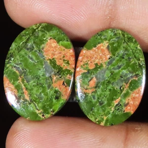 (MISURA 15X21X02 MM) 23,05 Cts. COPPIA NATURALE UNAKITE OVALE CABOCHON PIETRE PREZIOSE SFUSE - Foto 1 di 6