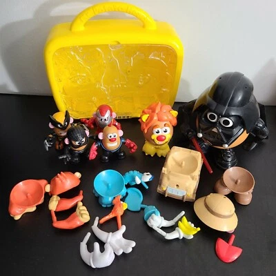 Lote de piezas Mr Potato Head paquete Hasbro amarillo estuche de transporte y accesorios Foto 1 de 4