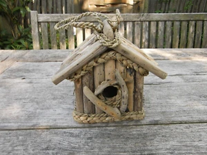 Vogelhaus Holz Treibholz Dekohaus zum Aufhängen eckig - Bild 1 von 9