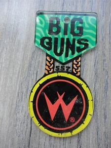 Big Guns Pinball Machine Promo Plastic Keychain Fob - Picture 1 of 2