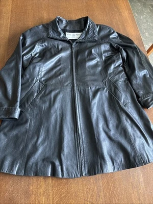 Abrigo de cuero negro vintage para mujer de York Furrier (Lg/Xl) Foto 1 de 4