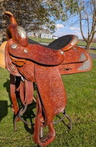 Circle Y Saddle 16 inch seat, Semi Tree, Silver Trim, Equitation Seat - Picture 1 of 10