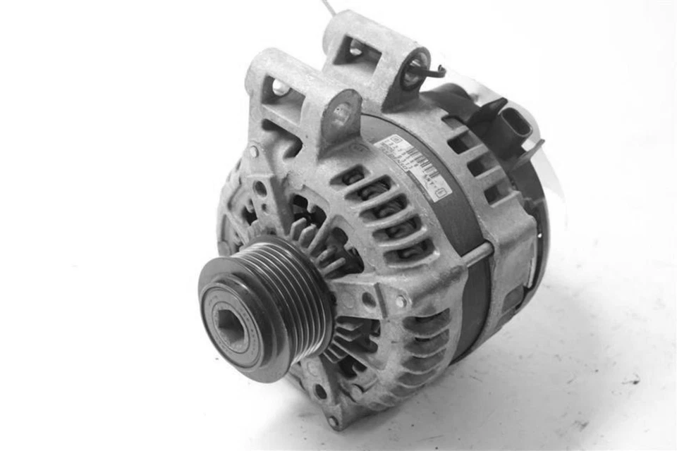 Alternador usado compatible con: Buick Enclave 2017 grado A Foto 1 de 1