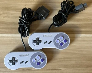 2 SNES Super Nintendo Original Controllers Authentic OEM OFFICIAL SNS-005 (A) - Picture 1 of 3