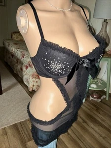 Lencería Victoria’s Secret Sexy Little Things negra estrás 36B descontinuada - Imagen 1 de 9