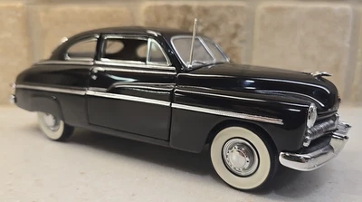 Danbury Mint 1949 Mercury Club Coupe 1:24 Scale Diecast !!Very Nice!! - Image 1 of 4