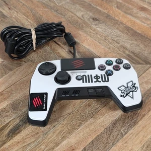 Mad Catz SFV Street Fighter V FightPad Pro for Playstation4 Playstation 3 White - Picture 1 of 8