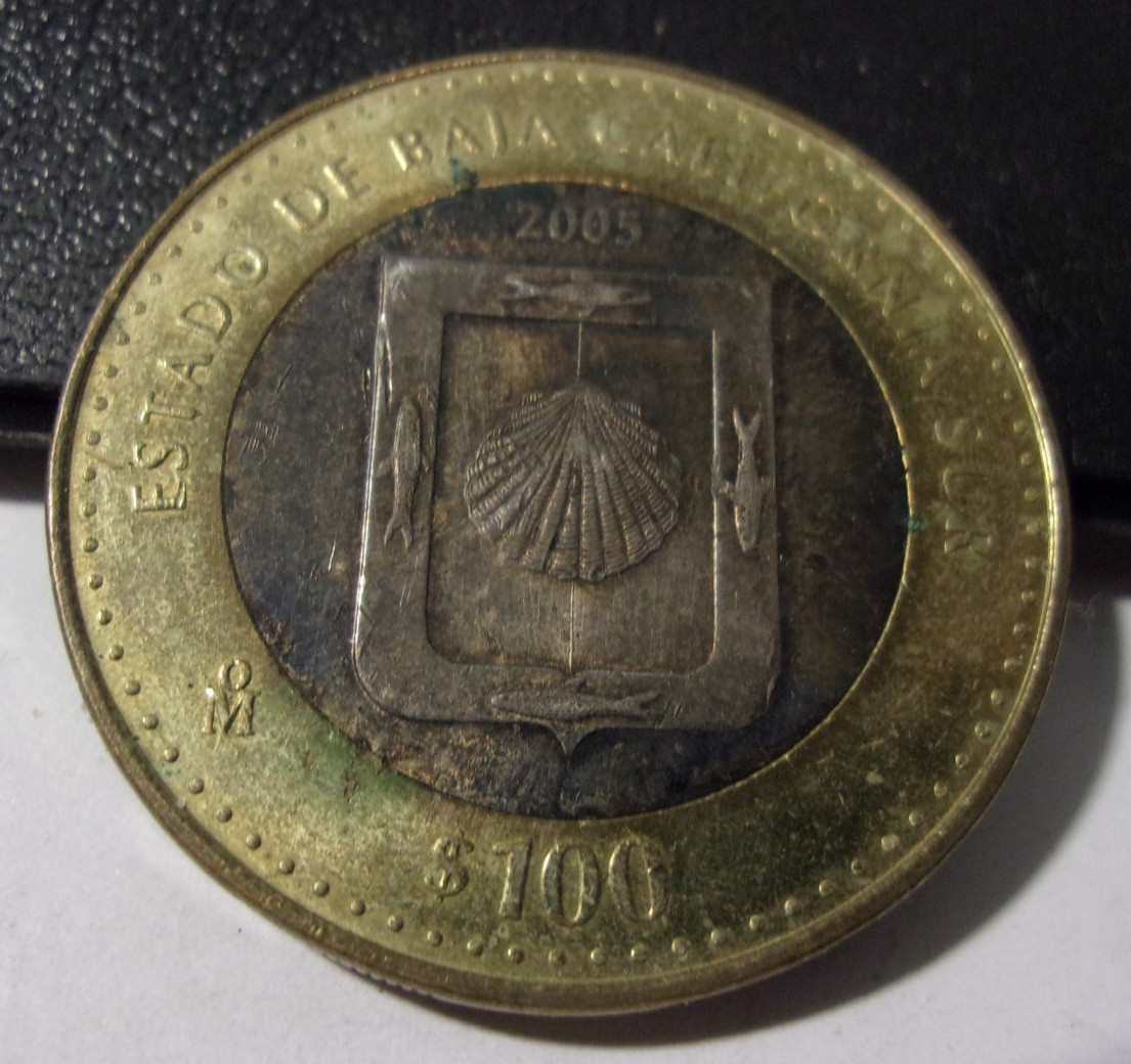 値下げ Mexico coin 2004 100 Peso 銀貨新品 Mexico 100 Pesos Silver Center Coin, 2004 KM# 748 Bimetallic