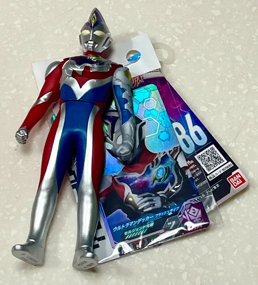 Bandai Ultra Hero Series 86 Ultraman Decker Flash Type PVC Action Figure