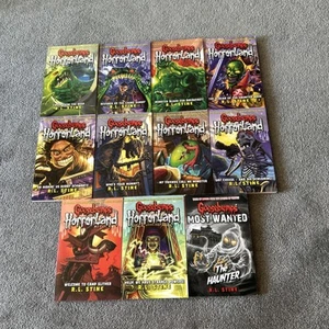 Goosebumps HorrorLand books 1 - 10 (R.L Stine) + most wanted. 11 book bundle. - Picture 1 of 9
