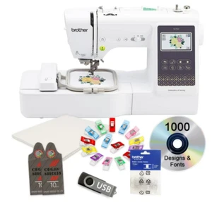 Brother SE700 Sewing and Embroidery Machine with Bonus Items and Design CD - Picture 1 of 13