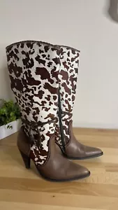 Botas Gianni Bini Piel Piel Vaca Estampado Rodilla Tacón Alto Borla Occidental Talla 8.5M Rodeo - Imagen 1 de 16