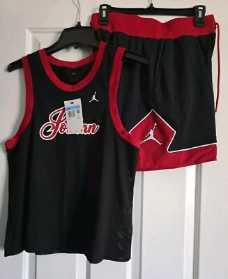 Bermuda de basquete Jordan feminina jersey regata # 23 e Jordan feminina diamante tamanho M - Imagem 1 de 4