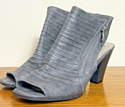 2 Labios Too Tacones Gris-Puntera con Cremallera 9.5 Foto 1 de 4