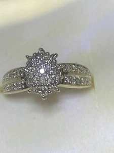 10k Yellow Gold Genuine Natural Diamond Cluster Ring Size 7 - Picture 1 of 10