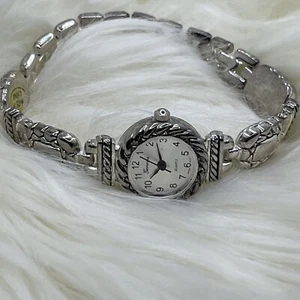 Mujer Country Western Ginebra Tono Plata Reloj Pulsera NUEVO - Imagen 1 de 6