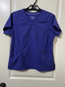 WonderWink W123 Women’s Scrub Top Purple Multiple Pockets size Medium - Picture 1 of 7