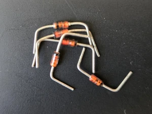 5pcs 1N4148 200 mA, 100V signal diodes. ~NEW~ - Picture 1 of 1