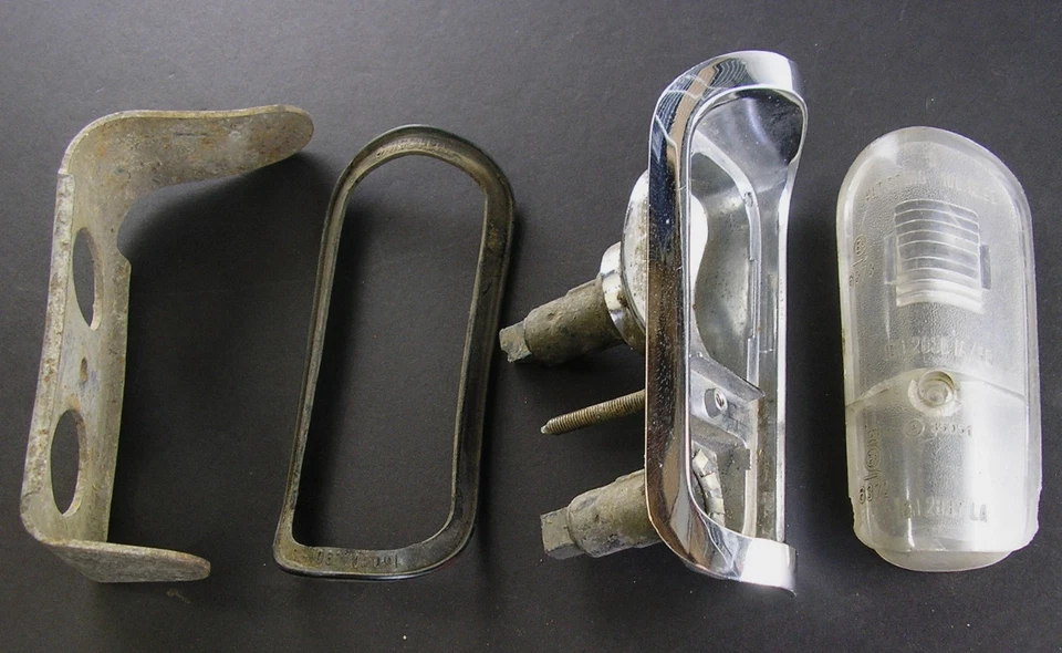 ALFA ROMEO 105 GIULIA SPRINT GT - Unidad de luz indicadora delantera izquierda años 60, lente Foto 1 de 4