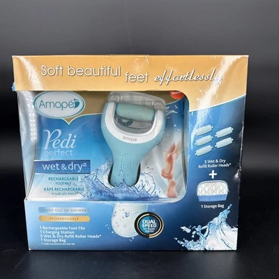 Amopé PEDÍ PERFECT Wet & Dry Rechargeable Foot File Collection (blue) - NEW! - Image 1 of 4