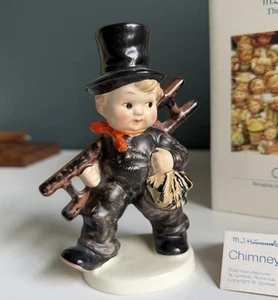 Figura Hummel Goebel rara CHIMENEA BARRIDO KF-38 corona incisa marca 5 1/4" TM2 T3 - Imagen 1 de 14