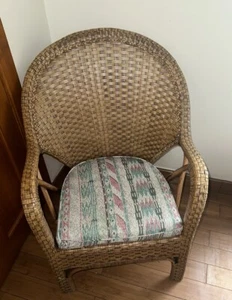 Fauteuil Tiki vintage rétro en osier canne bambou - Photo 1/8