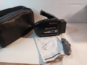 Quasar VM-D51 Palmcorder Camcorder Camera VHS-C NO Charger Untested W/Carry Bag - Picture 1 of 12