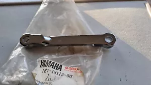 YAMAHA RD125 -1976-81 Gear Change Linkage Rod 1E7-18115-00 NOS - Picture 1 of 4