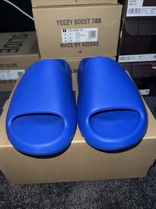 Yeezy Slide Azure (Size US 8) - Bild 1 von 6