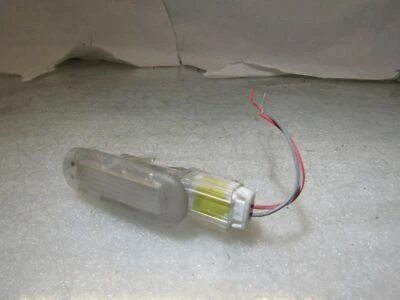 Renault Megane 2 mk2 right rear interior light lamp with connector plug q - Image 1 of 4