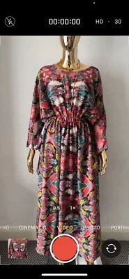 Caftán de gasa listo para enviar con cinturón interior.              Talla única se adapta a todos Foto 1 de 2