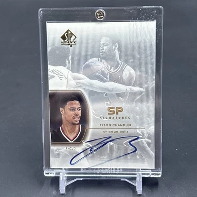 2002-03 SP Authentic Tyson Chandler SP Signatures Autograph Auto Bulls - Image 1 of 2
