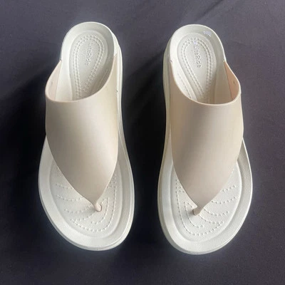 Sandalias de tacón Crocs LiteRide para mujer talla 8 crema sin cordones plataforma impermeable Foto 1 de 4