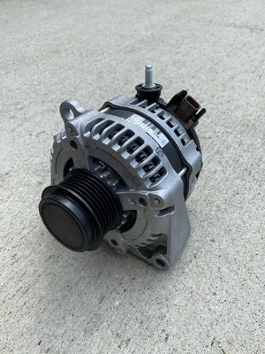 ACDelco GM 84143543 Alternator Like New Condition Chevy GMC - Image 1 of 4