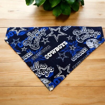 Bandana para perro Cowboys SOBRE EL COLLAR Bandanas Dallas equipo de fútbol deslizable Foto 1 de 4