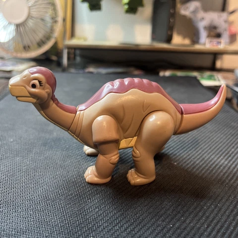 Vintage 1997 Land Before Littlefoot Time Burger King Wind Up Toy Dinosaur Cover