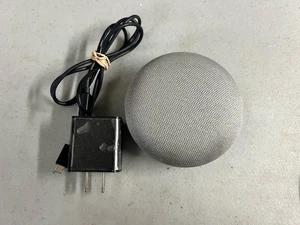 Google Home Mini Smart Speaker Grau Modell H0A Sprachassistent mit Netzteil - Bild 1 von 2