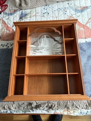 1988 Franklin Mint Wizard of Oz Portrait Sculpture Wooden Display Case w/ Mirror - Image 1 of 4