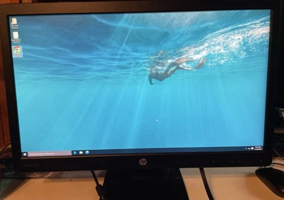 HP PRO DISPLAY P232 MONITOR: 23’’  Comes With Power Band DisplayPort Cables - Image 1 of 4