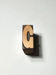 Letterpress Metal Printer Block Stamp Letter G Miniature Ad Newspaper 1/4”X 1/2” - Picture 1 of 4