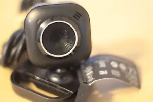 Microsoft LifeCam VX-2000 Webcam Black USB - Tested working! - Picture 1 of 5