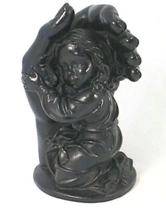 Girl in Hand - Mining Memorabilia Made with British Coal - Picture 1 of 1