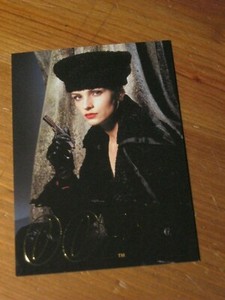 James Bond 50th Anniversary Szeries 1 Gold Gallery #GG 33 Famke Janssen JB2