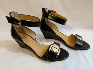 NUEVA sandalia de cuña de cuero negra Nine West para mujer talla 7 - Imagen 1 de 4
